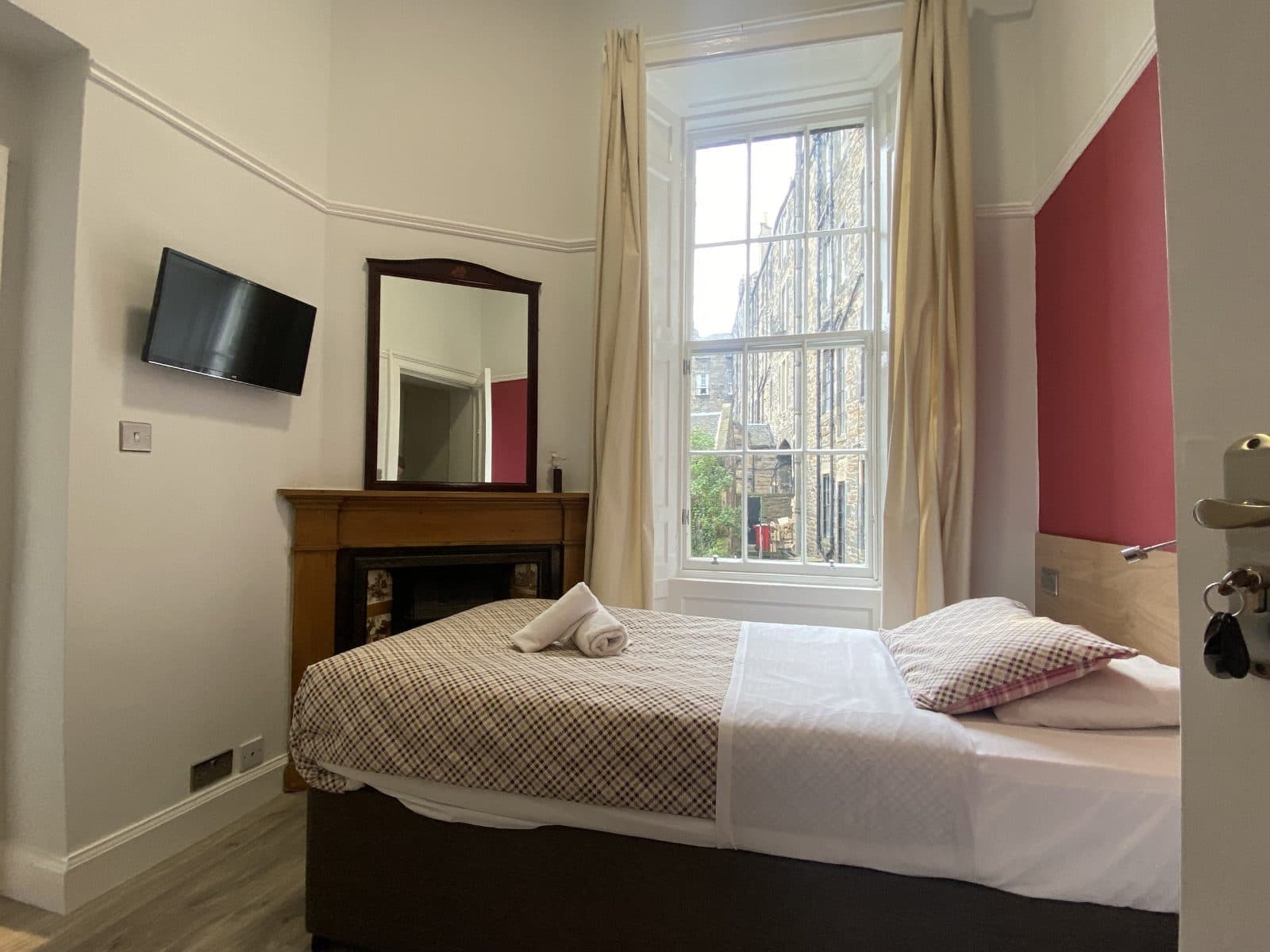 Single room at Regent House